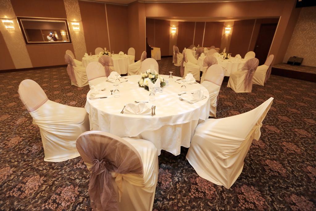 King Hotel Cankaya Ankara Bagian luar foto