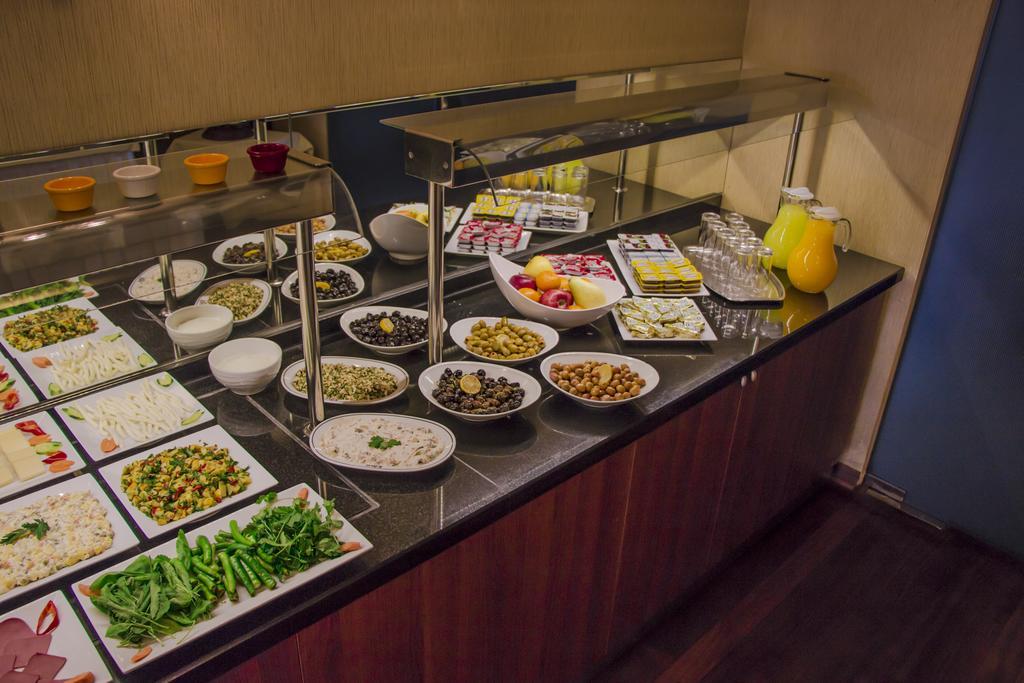 King Hotel Cankaya Ankara Bagian luar foto