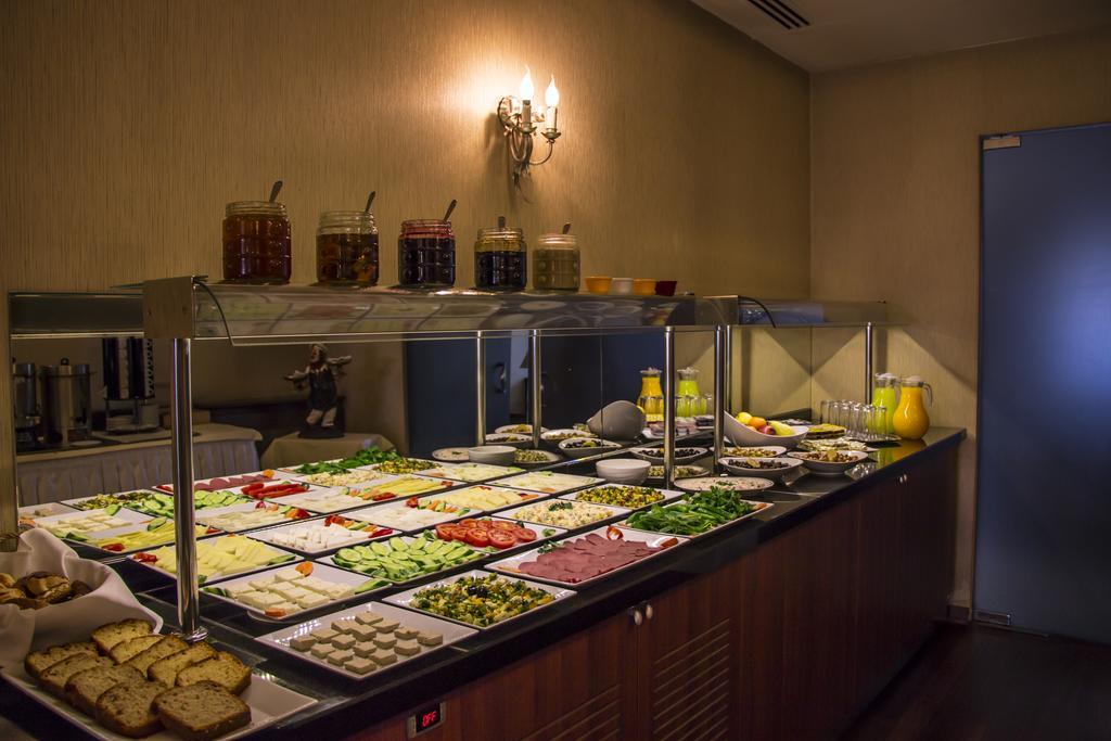King Hotel Cankaya Ankara Bagian luar foto