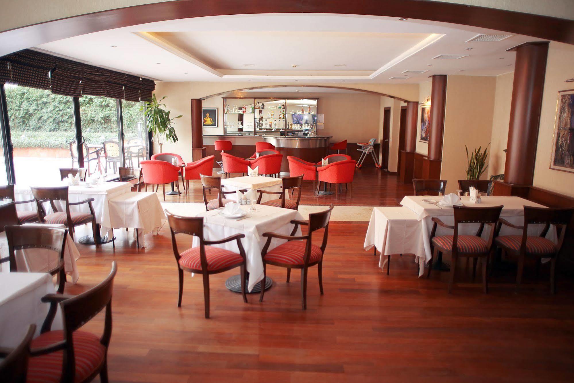 King Hotel Cankaya Ankara Bagian luar foto