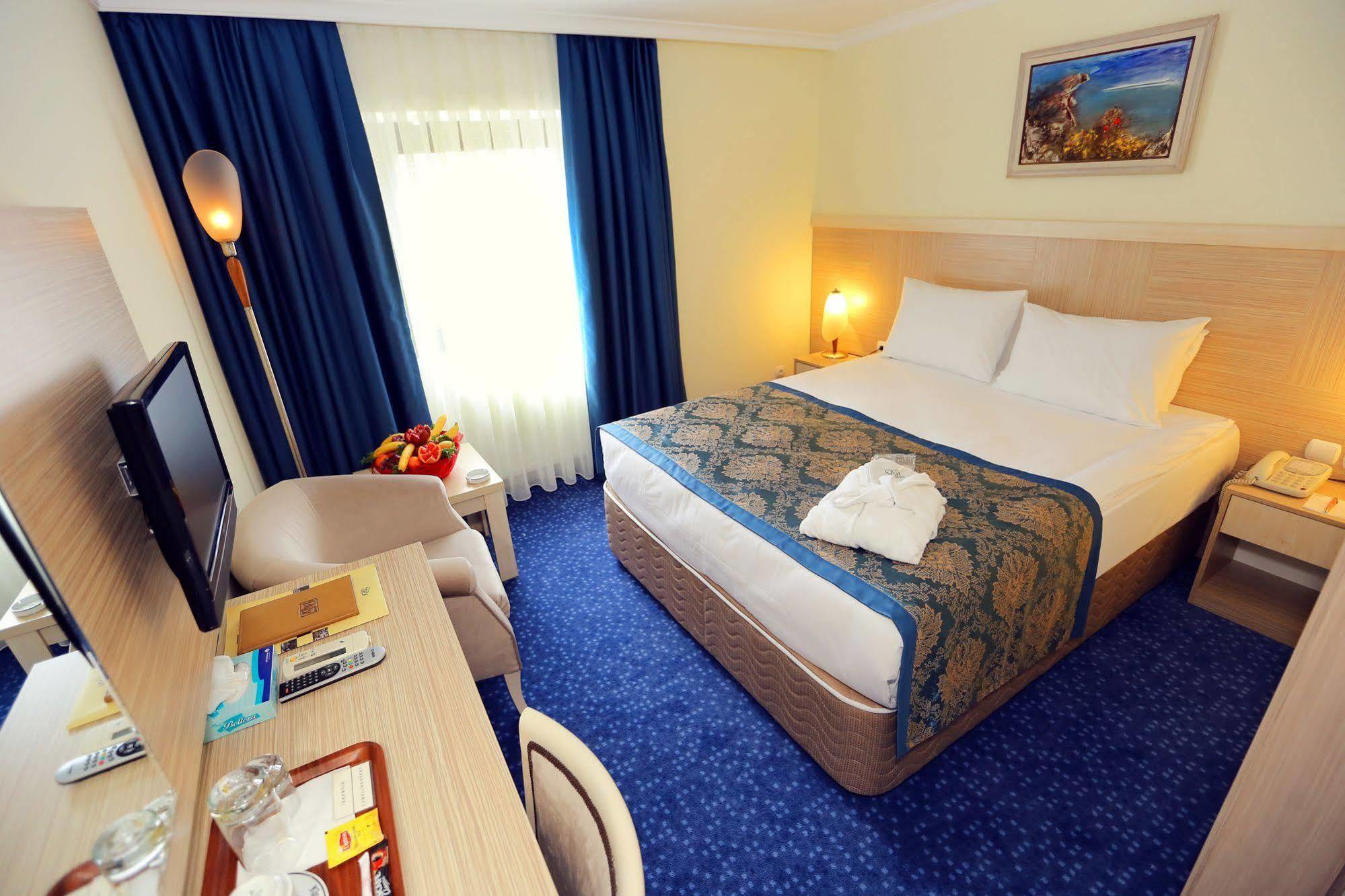 King Hotel Cankaya Ankara Bagian luar foto