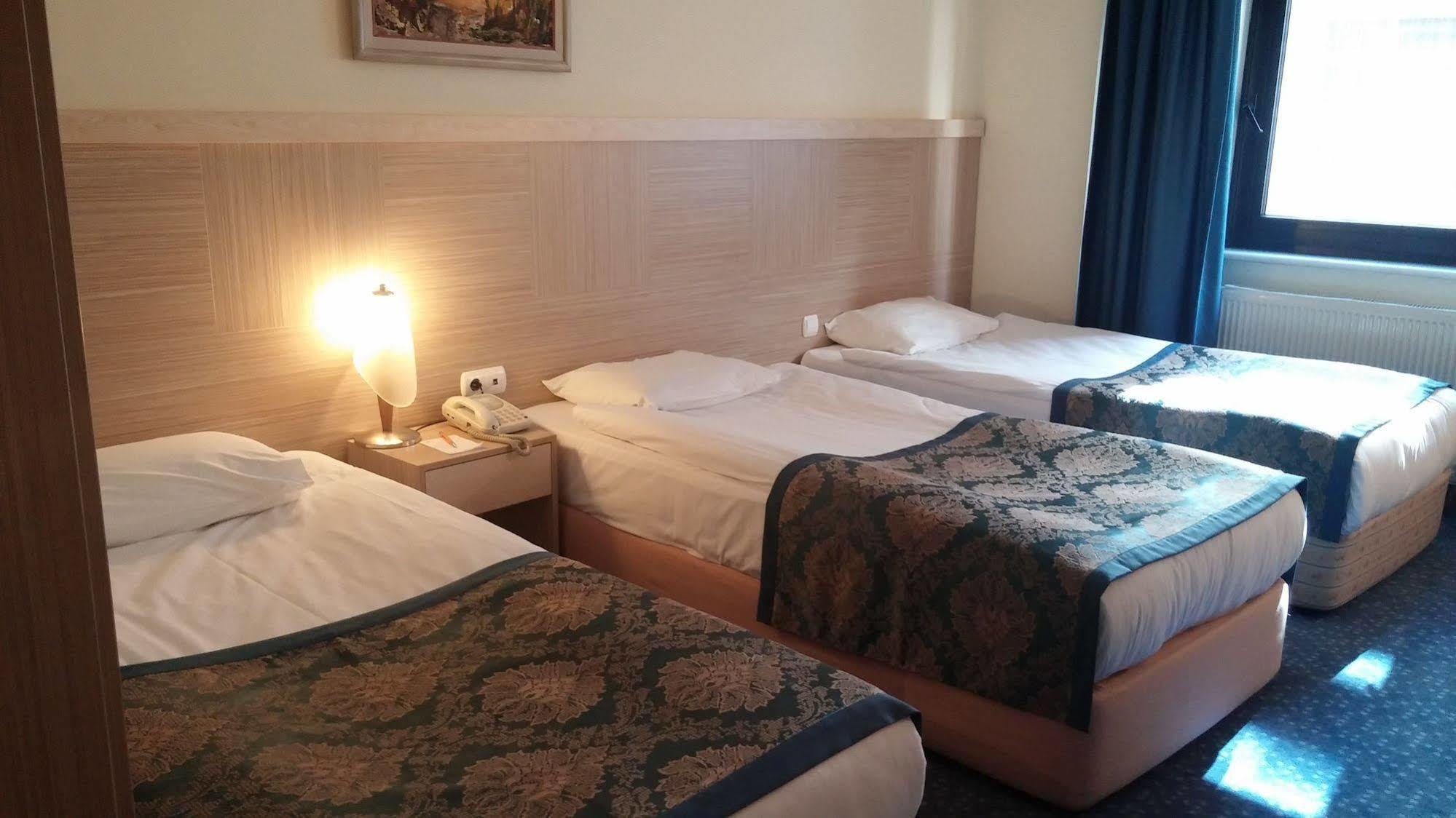 King Hotel Cankaya Ankara Bagian luar foto